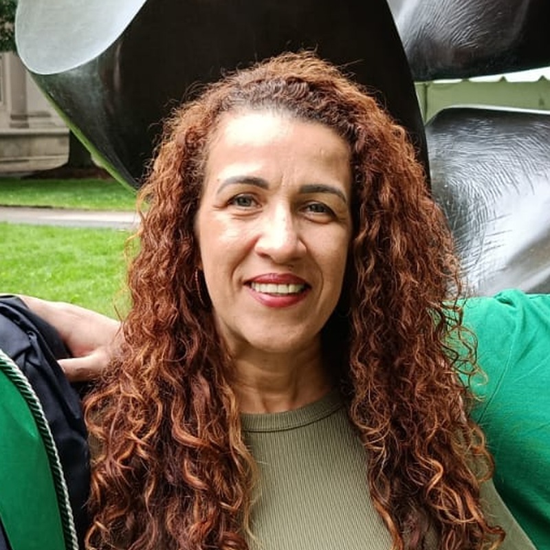 Profa. Dra. Valéria Aparecida de Souza Siqueira